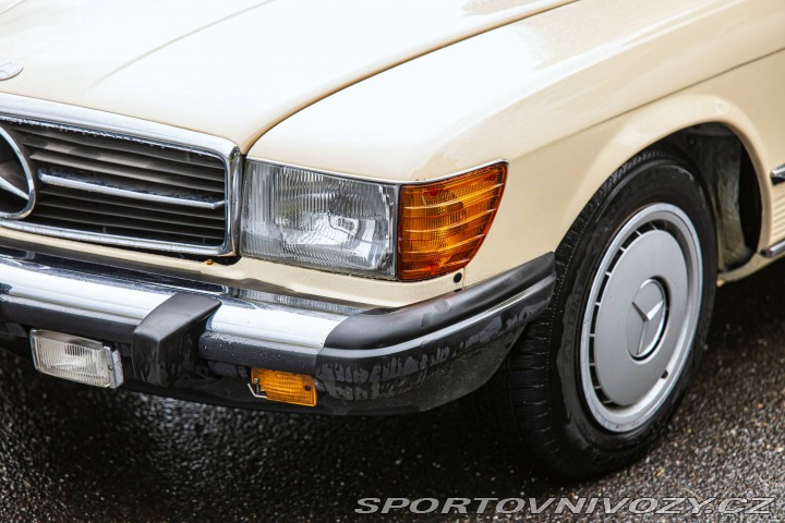 Mercedes-Benz SL 380 R107 1985
