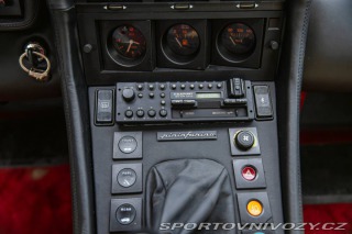 Ferrari Ostatní modely 412 1987