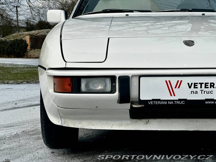 Porsche 924 924S 1986