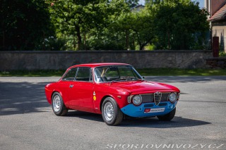   Alfa Romeo 1300 GT Junior