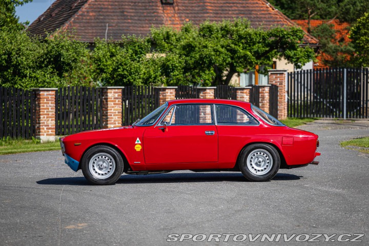 Ostatní značky Ostatní modely Alfa Romeo 1300 GT Junior 1969