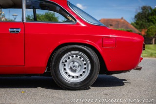 Ostatní značky Ostatní modely Alfa Romeo 1300 GT Junior 1969