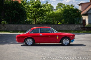 Ostatní značky Ostatní modely Alfa Romeo 1300 GT Junior 1969