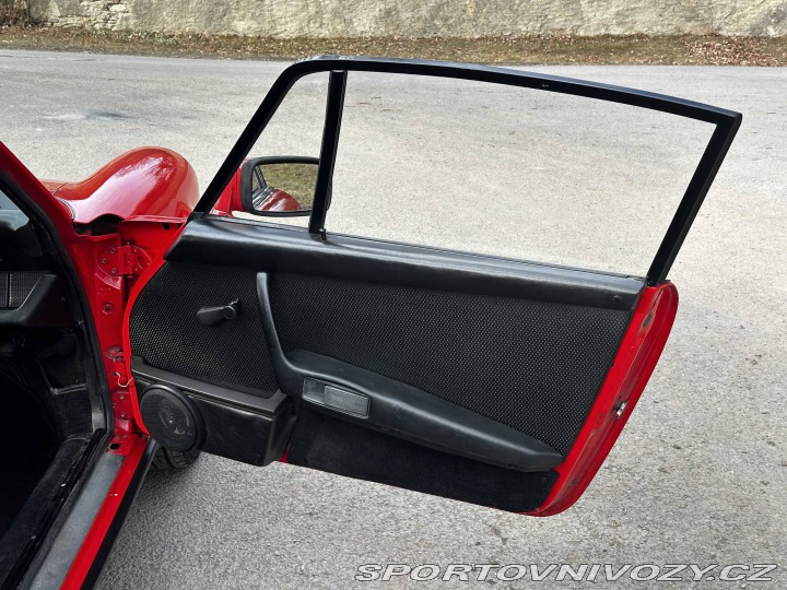 Porsche 911 Carrera 2.7 MFI 1974