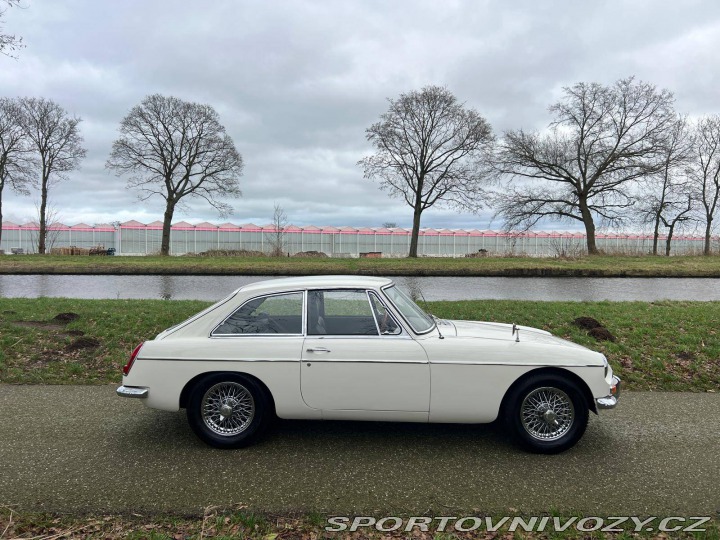 MG MGB GT 1967