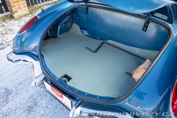 Chevrolet Corvette C1 283 cui (4.6 L) 1960
