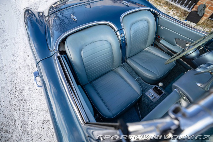 Chevrolet Corvette C1 283 cui (4.6 L) 1960