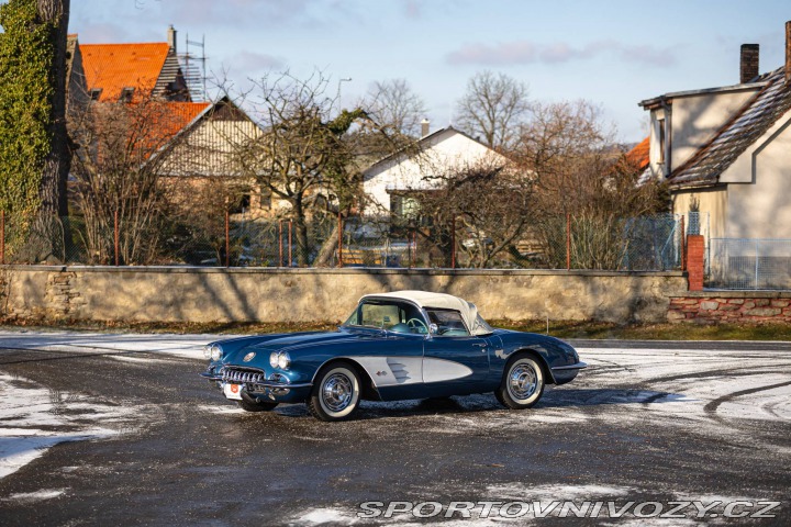 Chevrolet Corvette C1 283 cui (4.6 L) 1960