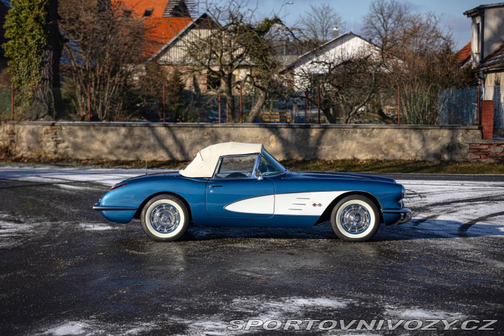 Chevrolet Corvette C1 283 cui (4.6 L) 1960