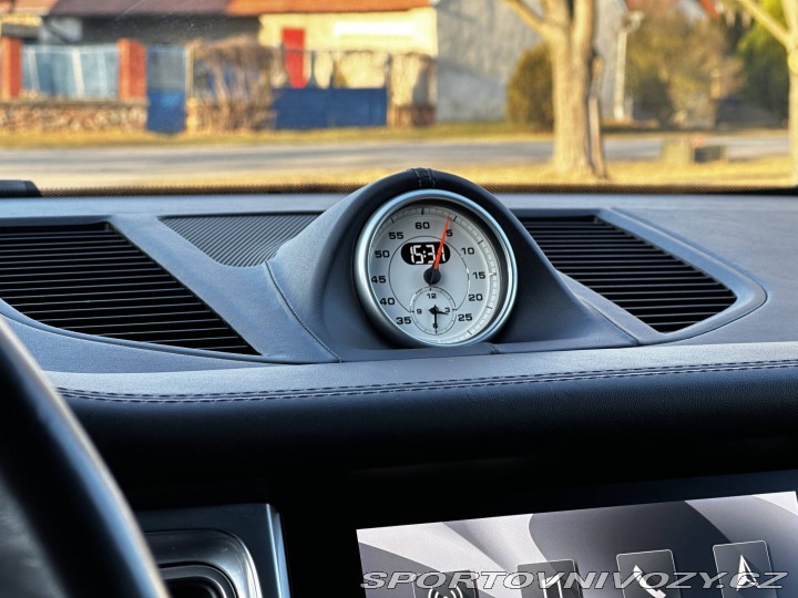 Porsche Macan Turbo 2016