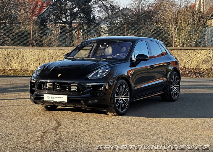 Porsche Macan Turbo 2016