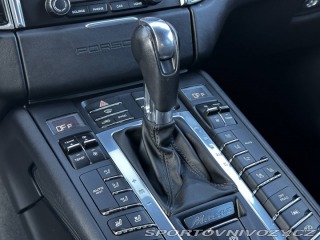 Porsche Macan Turbo 2016