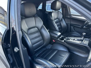 Porsche Macan Turbo 2016