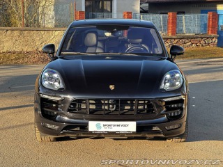 Porsche Macan Turbo 2016