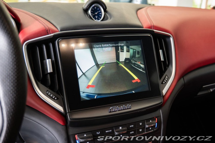 Maserati Ghibli  2019