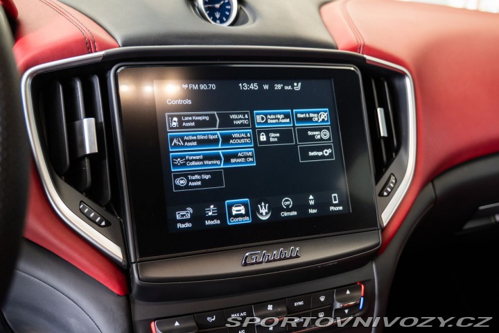 Maserati Ghibli  2019