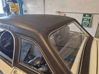 MG Ostatní modely MGB 1975