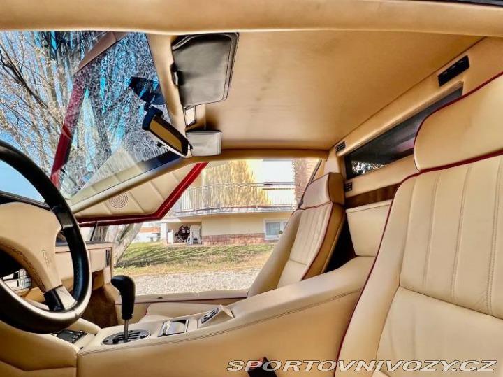 Lamborghini Countach  1990
