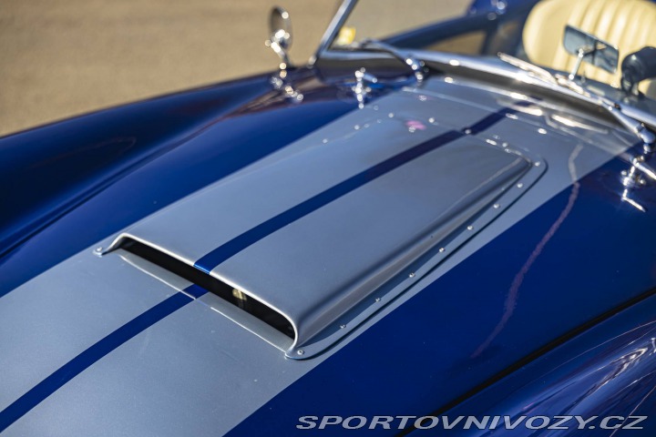 Ostatní značky Ostatní modely AC Shelby Cobra Replika 1981