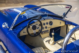 Ostatní značky Ostatní modely AC Shelby Cobra Replika 1981