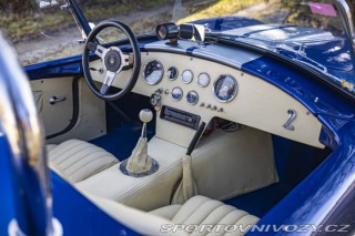 Ostatní značky Ostatní modely AC Shelby Cobra Replika 1981