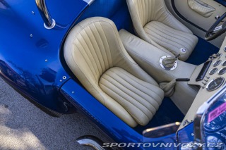 Ostatní značky Ostatní modely AC Shelby Cobra Replika 1981