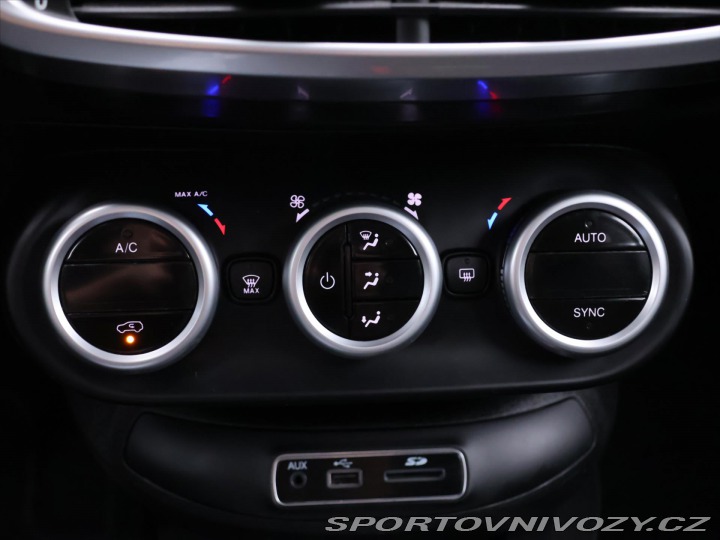 Fiat 500 500X 1,6 i 81kW Xenon Nav 2017