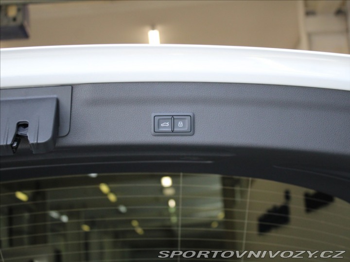 Audi A6 2,0 40TDi Q.S-Line DCC Ma 2025