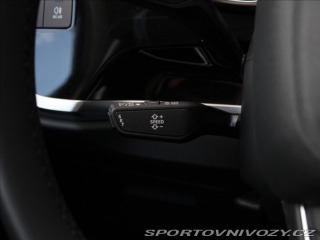 Audi Ostatní modely Q3 1,5 35TFSi S-Line MMI Bez 2025