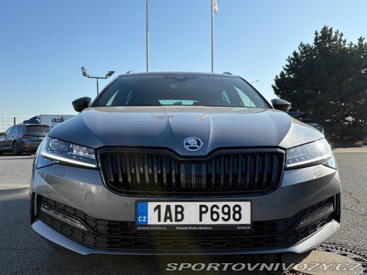 Škoda Superb 2,0   147kw, 4x4, tažné, 2023