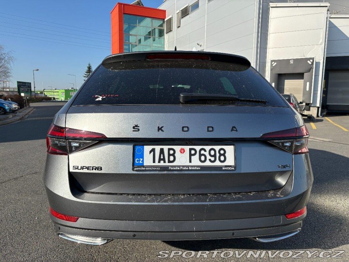 Škoda Superb 2,0   147kw, 4x4, tažné, 2023