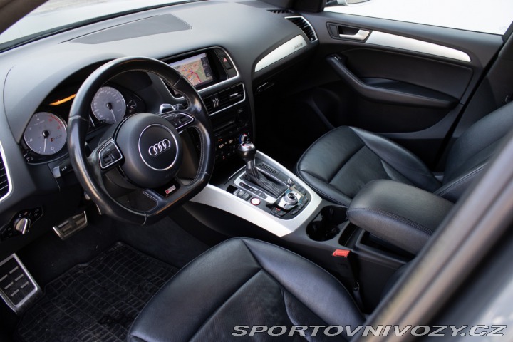 Audi SQ5 2015
