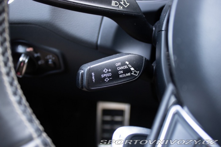 Audi SQ5 2015
