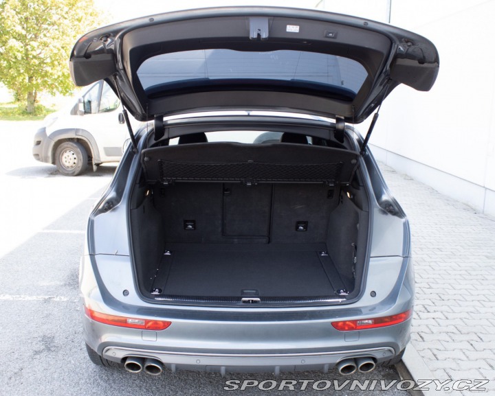 Audi SQ5 2015