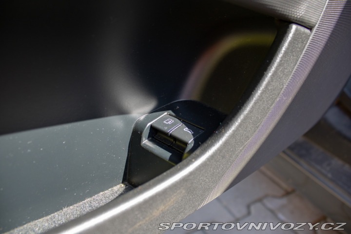 Audi TT Coupé 2.0 TDI quattro 2013