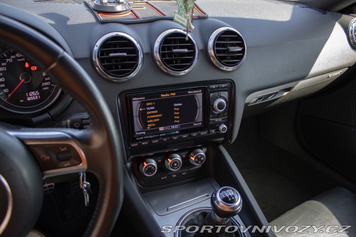 Audi TT Coupé 2.0 TDI quattro 2013