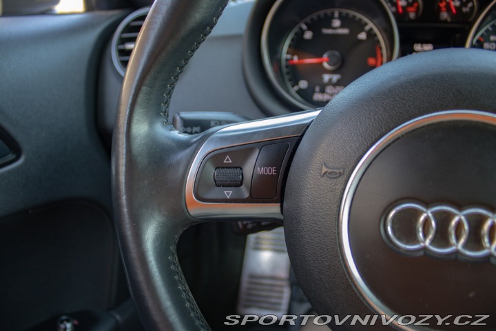Audi TT Coupé 2.0 TDI quattro 2013