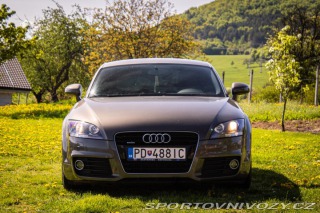 Audi TT Coupé  2.0 TDI quattro 2013