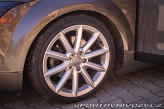 Audi TT Coupé  2.0 TDI quattro 2013