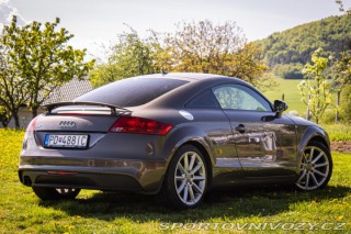 Audi TT Coupé  2.0 TDI quattro 2013