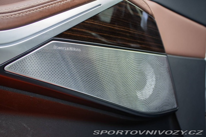 BMW X7 M50d - B&W, 360, Pan 2020