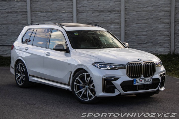 BMW X7 M50d - B&W, 360, Pan 2020
