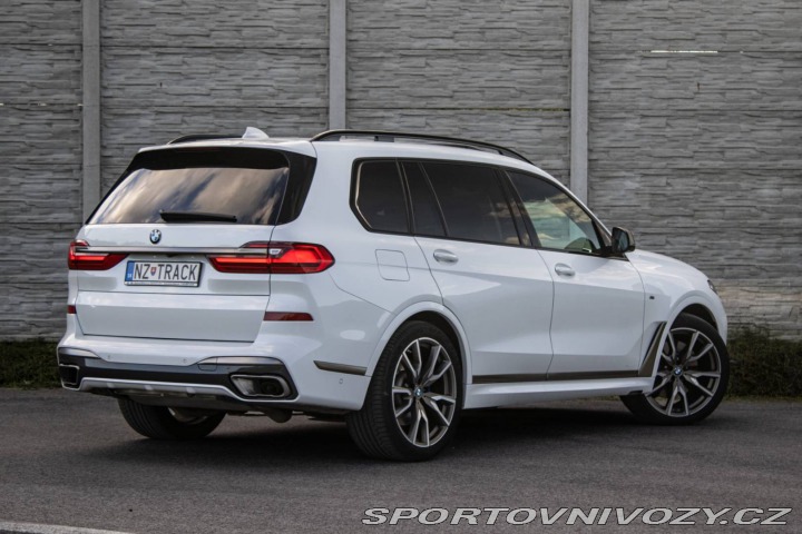 BMW X7 M50d - B&W, 360, Pan 2020