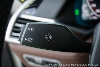 BMW X7 M50d - B&W, 360, Pan 2020