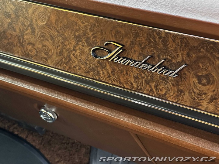 Ford Ostatní modely Thunderbird 1975