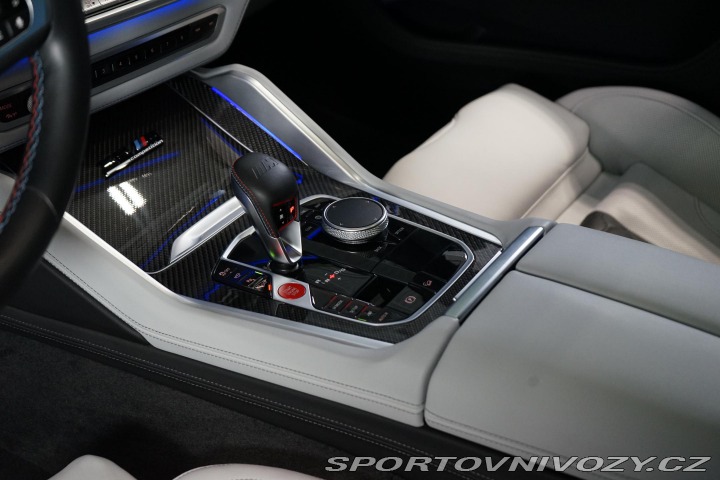 BMW X5 M Compe Masáž Pano Taž. Z 2023