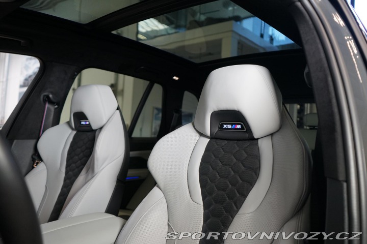 BMW X5 M Compe Masáž Pano Taž. Z 2023