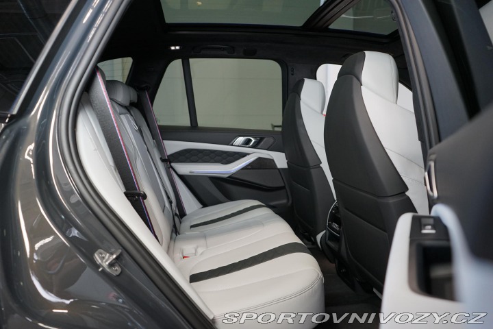 BMW X5 M Compe Masáž Pano Taž. Z 2023