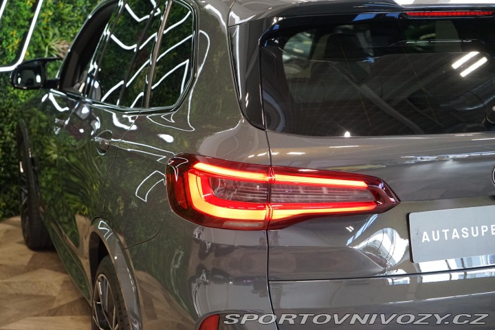 BMW X5 M Compe Masáž Pano Taž. Z 2023