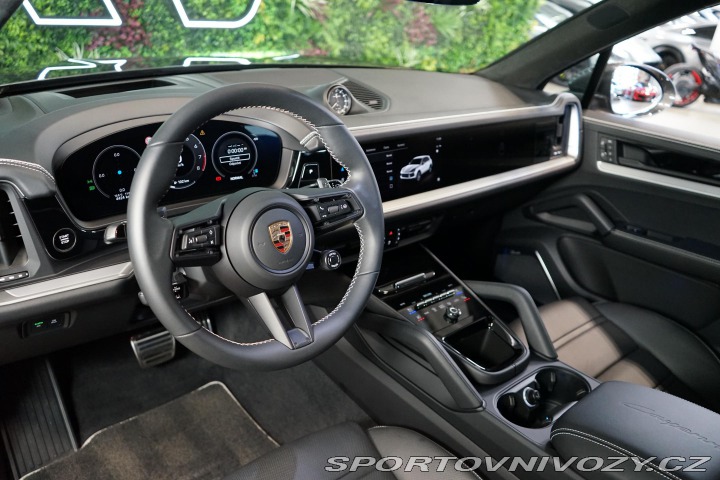 Porsche Cayenne S Masáž Matrix PCCB HUD B 2024